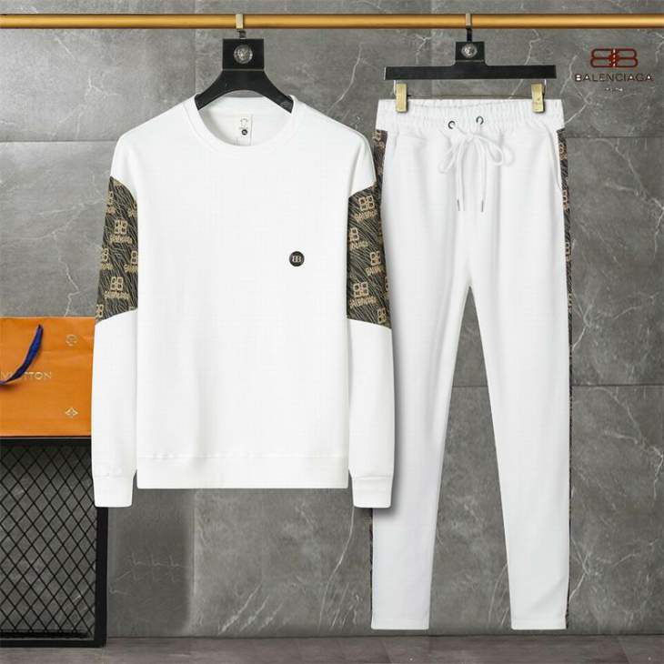 Picture of Balenciaga Sweater Suits _SKUBalenciagaM-4XL12yn11636927